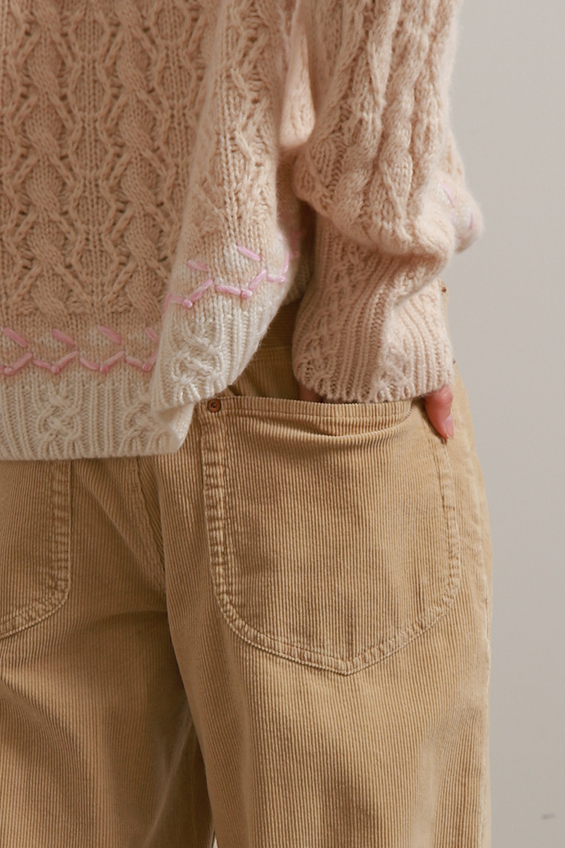 Karia Pants. 룩북